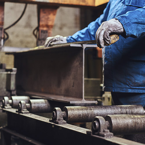 Fabricação de estruturas metálicas